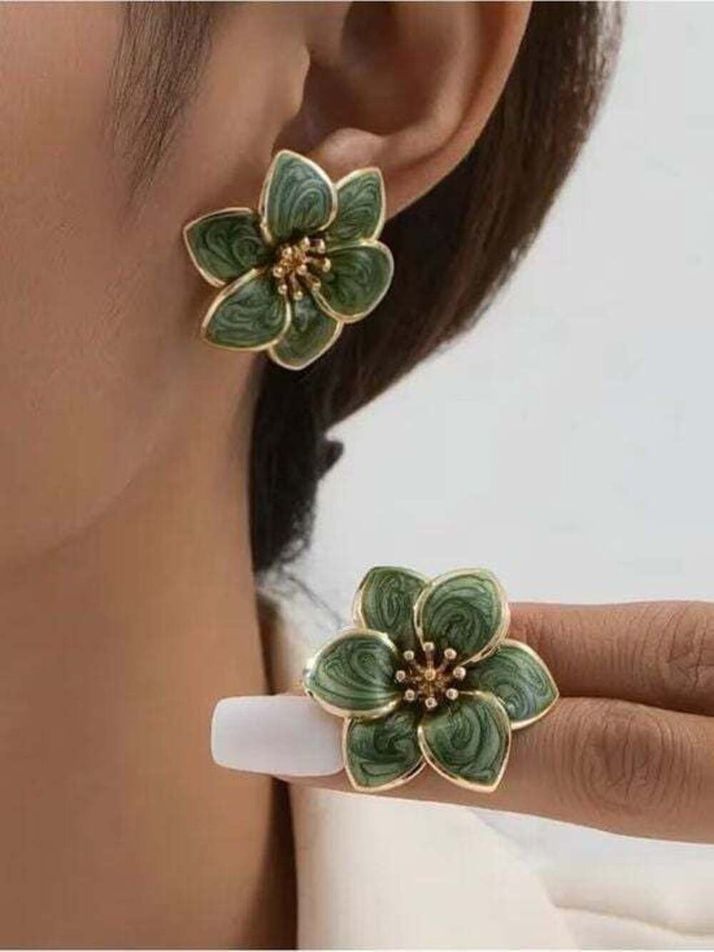 Green Floral Gold-Trim Stud Earrings - Women Jewelry